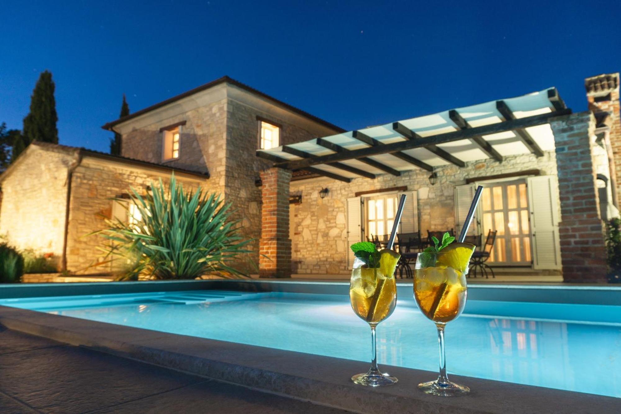Sveti Lovreč Pazenatički Villa Melissa - Istrisches Steinhaus Mit Pool In Guter Lage מראה חיצוני תמונה
